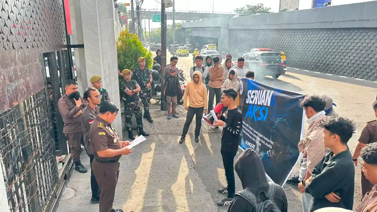 Mahasiswa Makassar Desak Kejati Usut Dugaan Penyimpangan Tata Kelola MBG di Sulsel