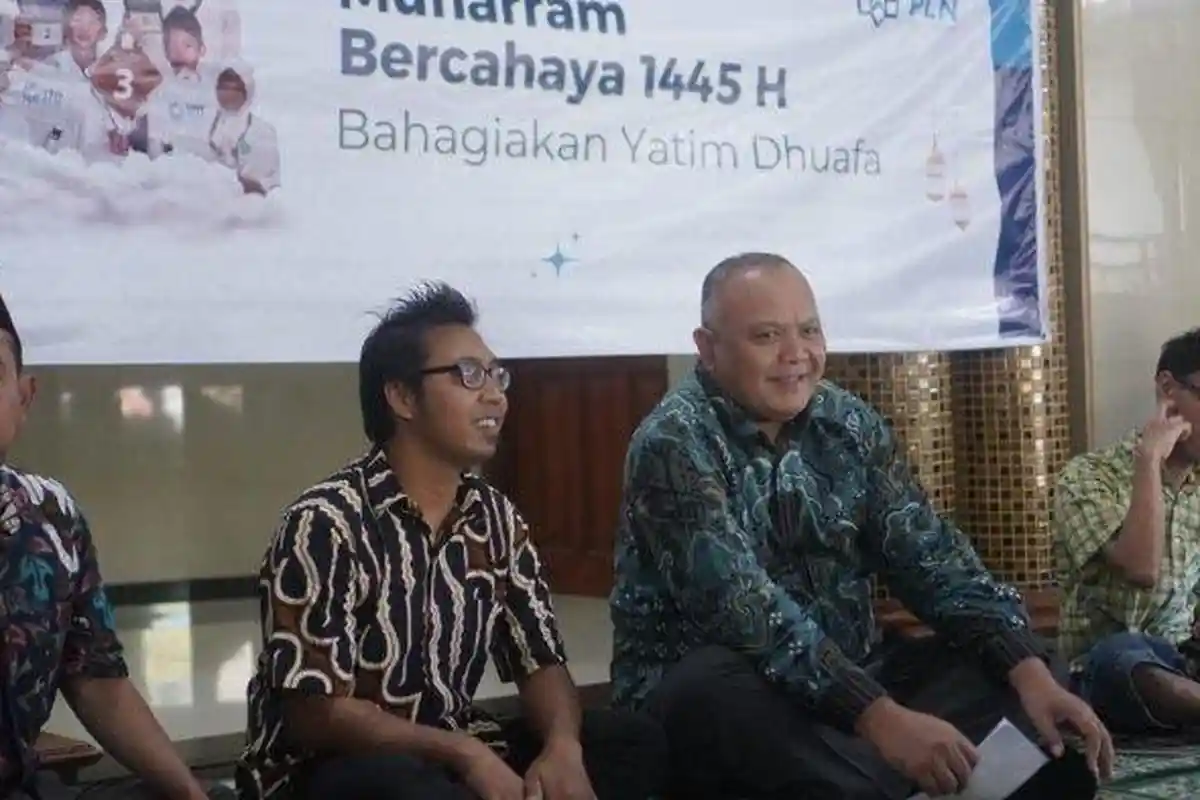 Peringati Tahun Baru Hijriyah 1 Muharram, YBM PLN Santuni 582 Santri Anak Yatim