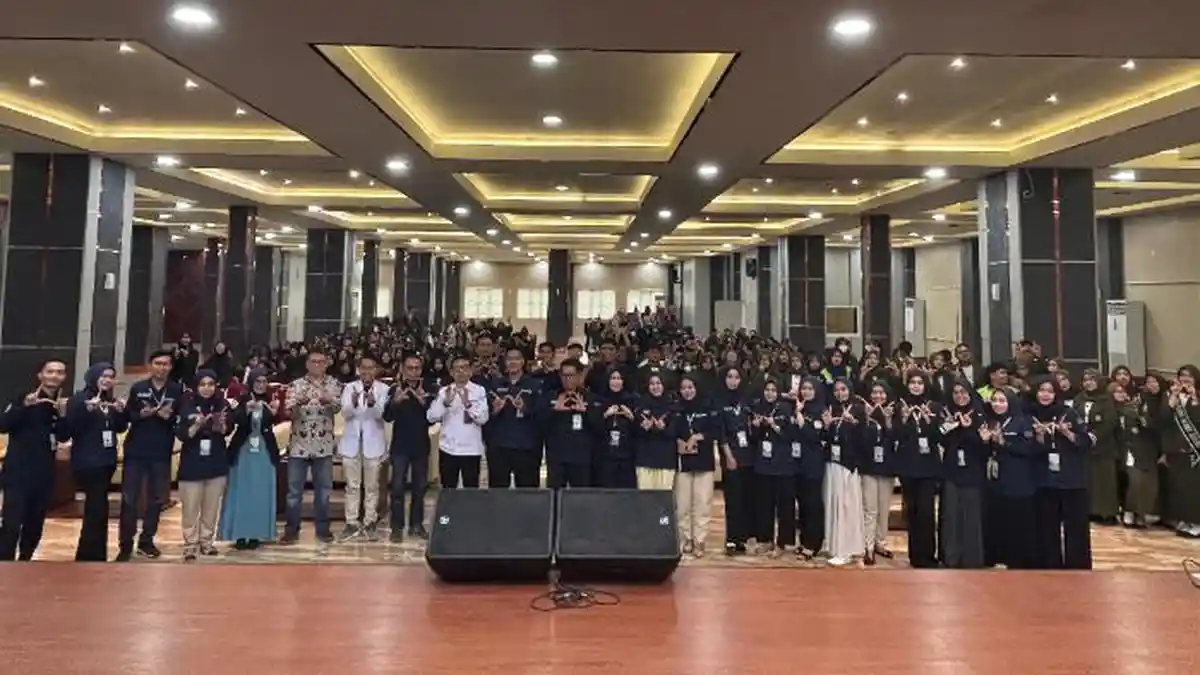 Polimerz Gelar Kuliah Umum, Bahas Transformasi Digital Pendidikan Vokasi Kesehatan