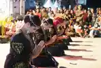 Pagelaran-seni-dan-budaya-Pemkab-Pakpak-di-Toba.jpg