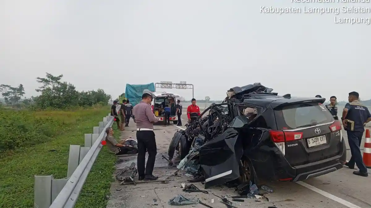 Kecelakaan Maut di Tol Bakter, 3 Penumpang Innova asal Depok Tewas