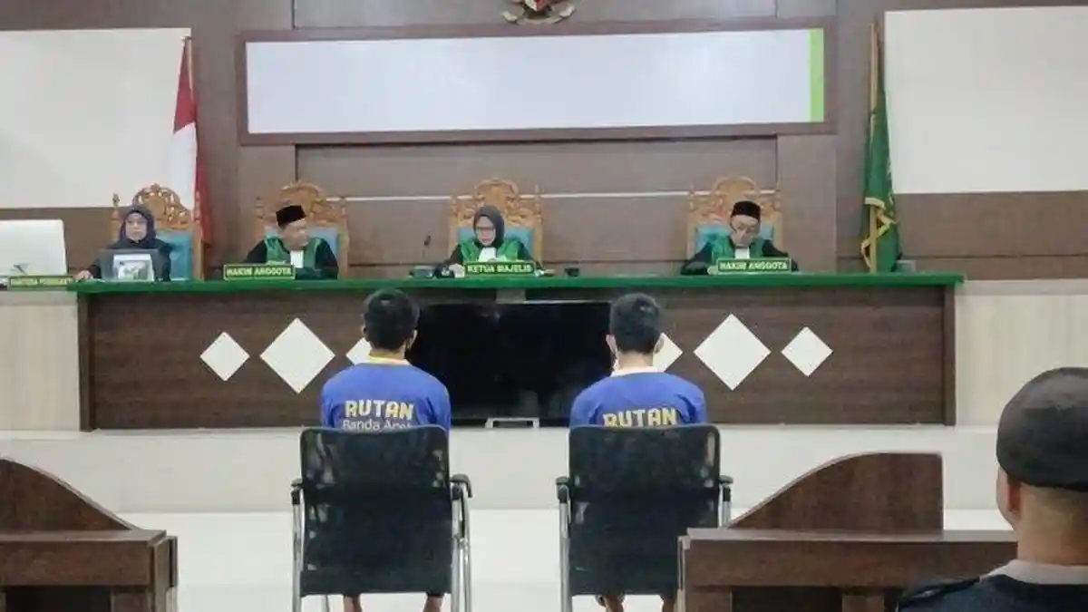 NASIB 2 Mahasiswa di Aceh Pasangan Sesama Jenis Kepergok Bugil dan Digerebek Warga di Kosan