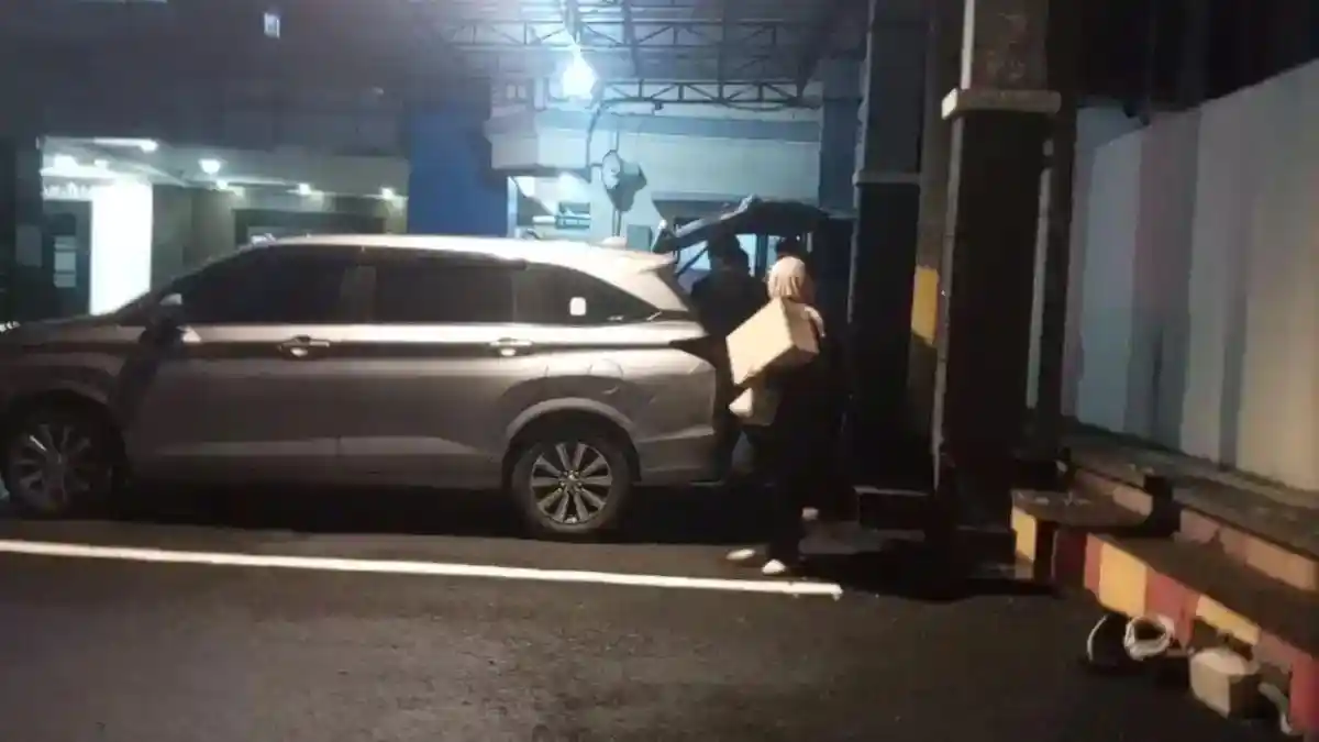 KPK OTT Bupati Tulungagung Gatut Sunu, Sejumlah Kepala Dinas dan Berkas Penting Diamanka