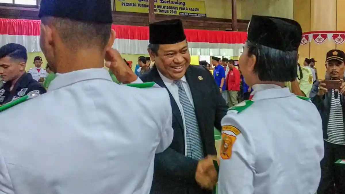 Bupati Eddy Berutu Kukuhkan 42 Paskibraka Kabupaten Dairi 2019, Berikut Daftarnya