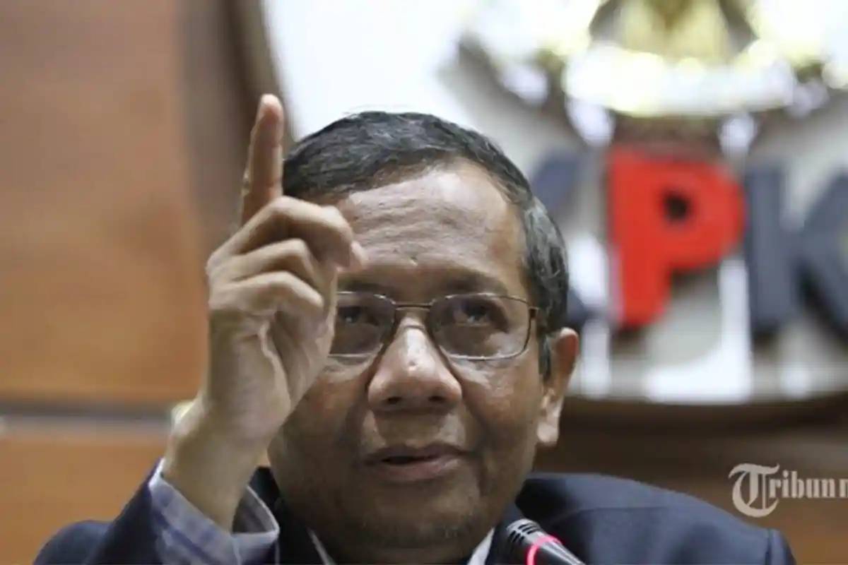 Mahfud MD Bilang Ratna Sarumpaet Bisa Kena Hukuman Penjara 10 Tahun