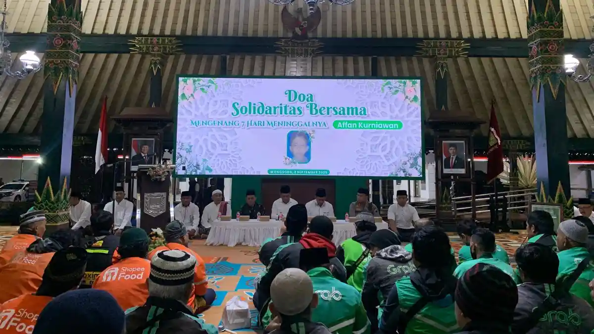 Solidaritas 7 Hari Wafatnya Affan Kurniawan, Ojol Wonosobo Gelar Tahlilan di Pendopo Kabupaten