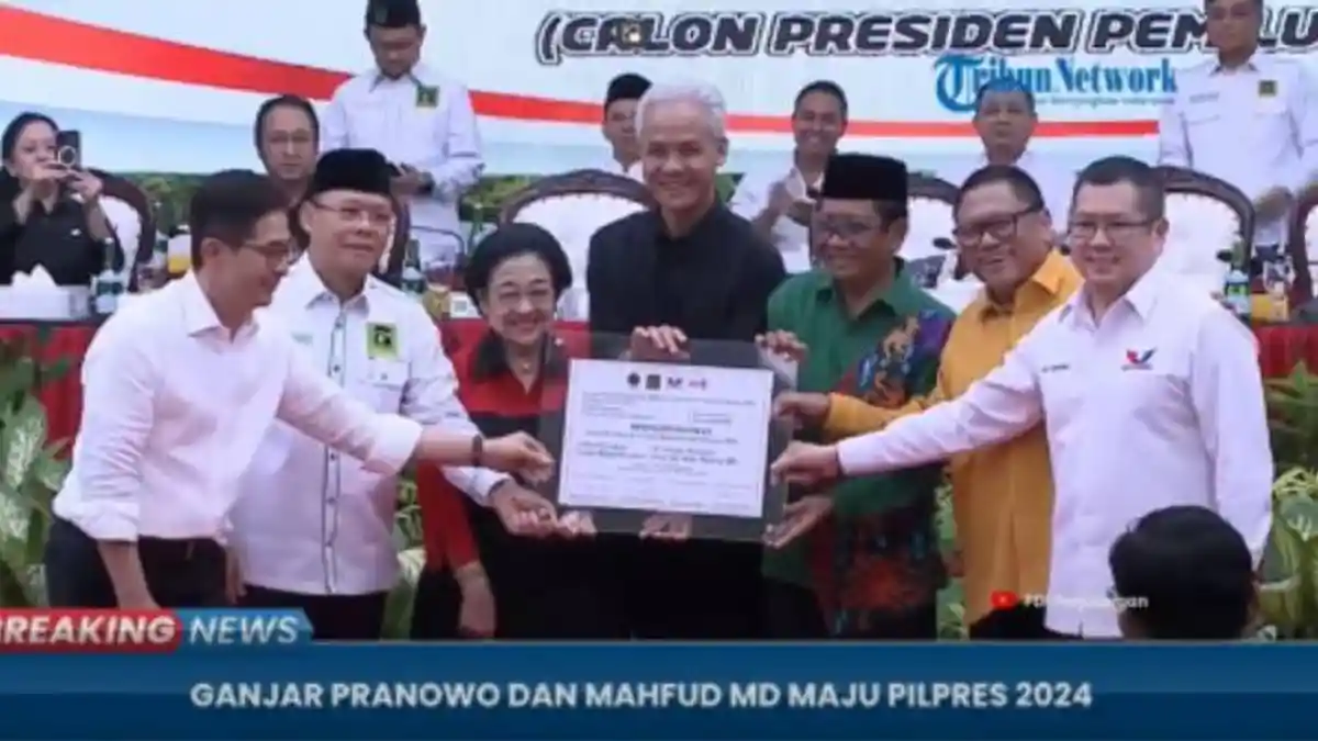 PDIP Targetkan Pasangan Ganjar-Mahfud Menang Satu Putaran