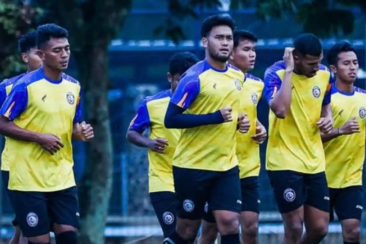 Berita Arema FC Hari Ini Populer: Optimis Juara Piala Presiden 2025, Dukungan Aremania Ditunggu