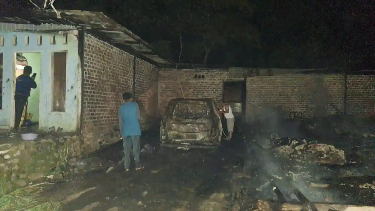 Rumah Hangus, Mobil Calya dan Tiga Motor Milik Warga di Kerinci Juga Terbakar