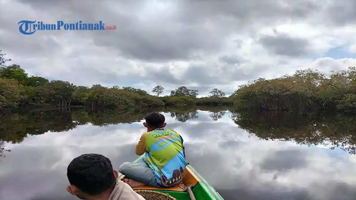 Dinas Perikanan Kapuas Hulu Beli Perahu Penangkapan Ikan