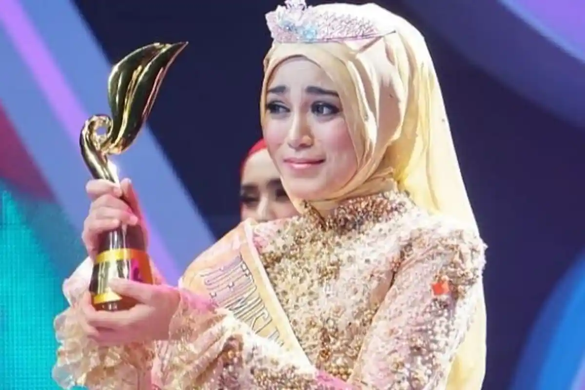 Penuh Haru! Begini Postingan Perdana Uyaina Arshad Usai Terpilih Jadi Putri Muslimah Asia 2018