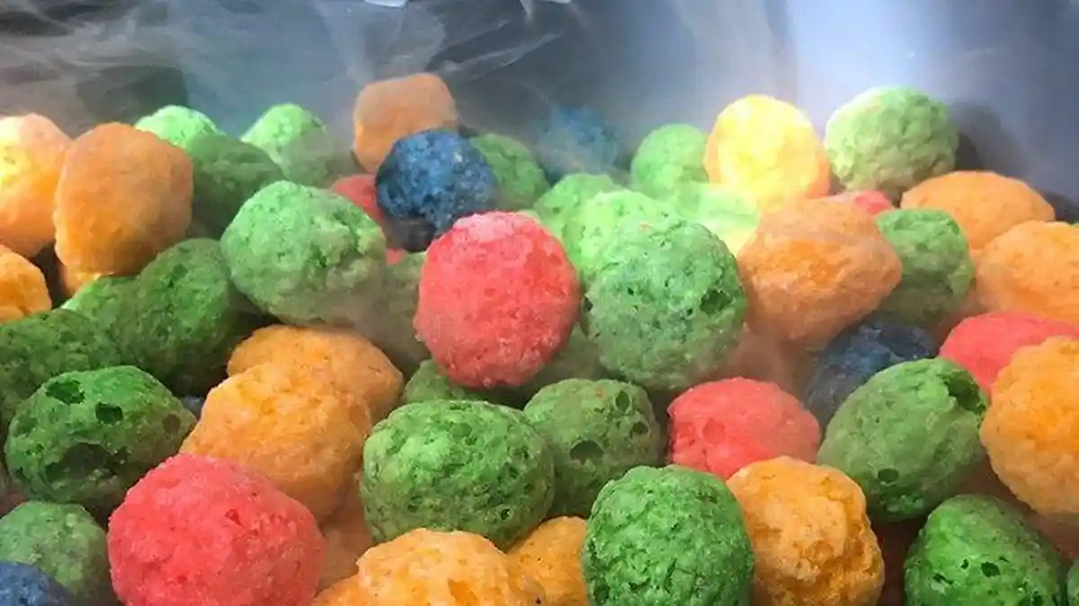 Jajanan Ciki Ngebul Memakan Korban, Puluhan Anak Keracunan, Bahaya Nitrogen Cair yang Bikin Kebul