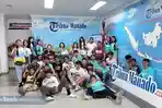 Siswa-Siswi-SMP-Kristen-Karegesan-Minut-datangi-kantor-Tribun-Manado.jpg