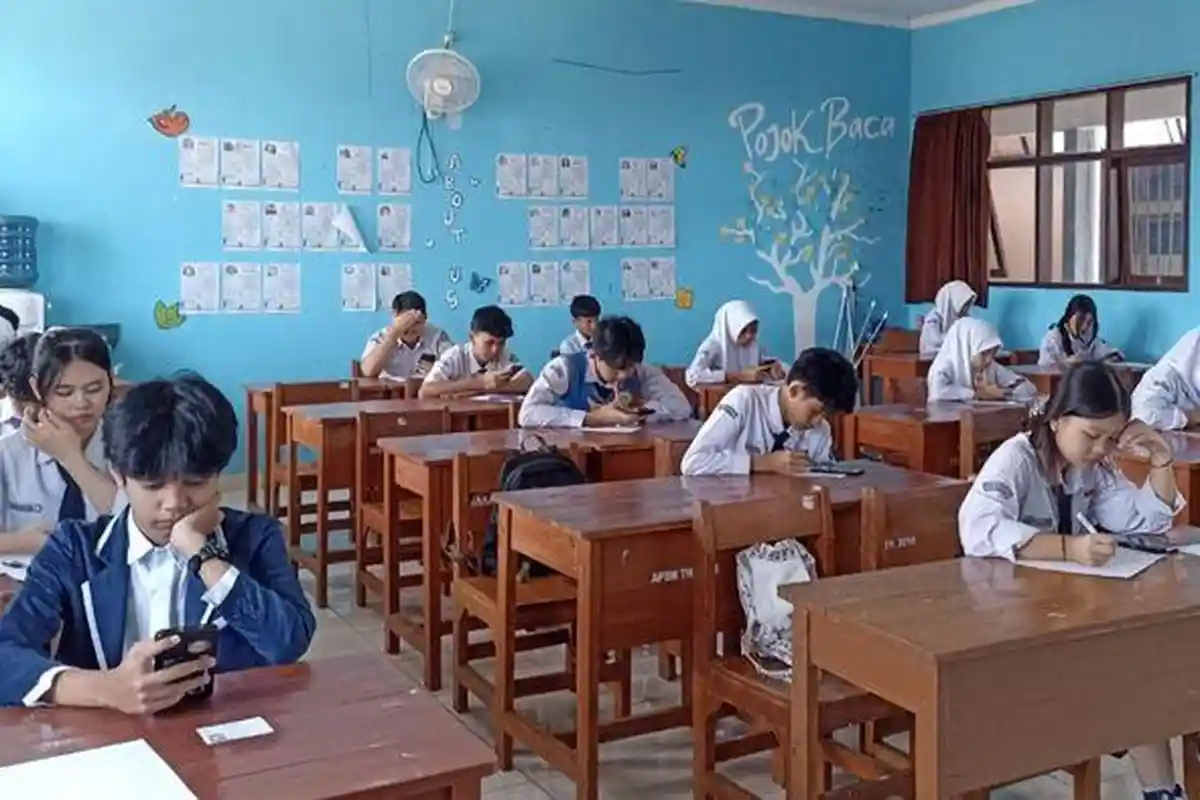 Bandingkan dengan SMA Favorit, Dedi Mulyadi Minta Sekolah Swasta Tak Perlu Khawatir Kurang Siswa