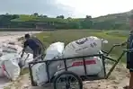 Sampah-di-Pulau-Padar-yan.jpg