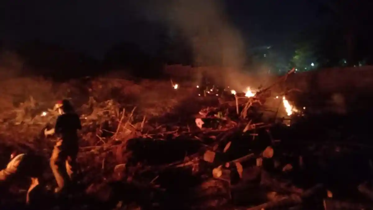 BREAKING NEWS - Lahan Kosong di Cimanggu Bogor Dilalap Si Jago Merah, Api Sempat Berkobar Hebat