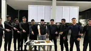 Petugas-Rutan-Kelas-IIB-Banda-Aceh-melakukan-razia-kamar-warga-binaan.jpg