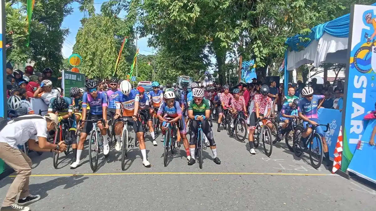 Stage II Tour de Siak 141,5Km, Pebalap Indonesia Finis Tercepat