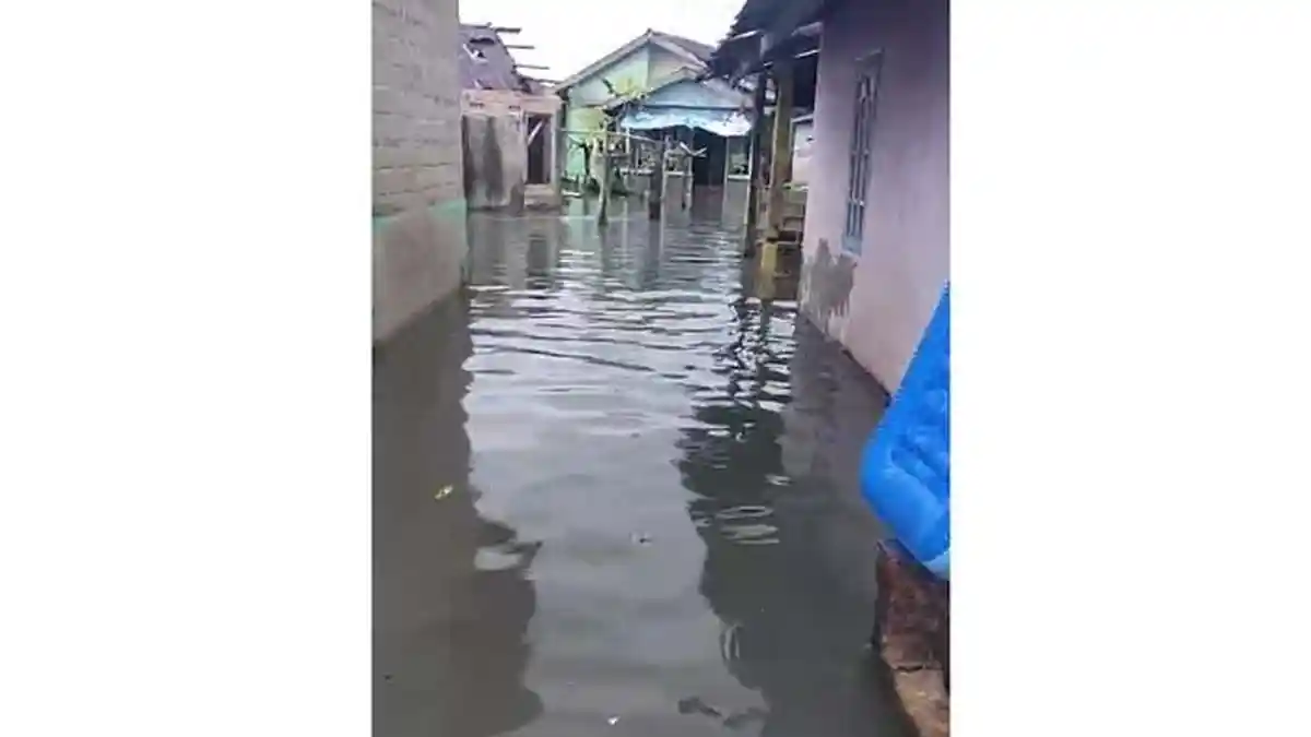Info Banjir Rob Mentok Bangka Barat Hari Ini, Air Masuk Rumah Warga Setinggi Betis
