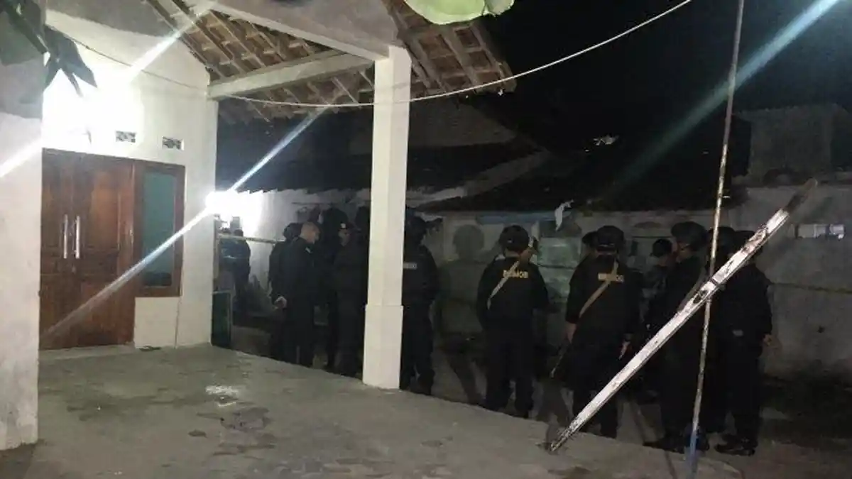Pelaku Bom Bunuh Diri Sukoharjo Anggap Musik Haram dan Gemar Tonton Video Perang Suriah