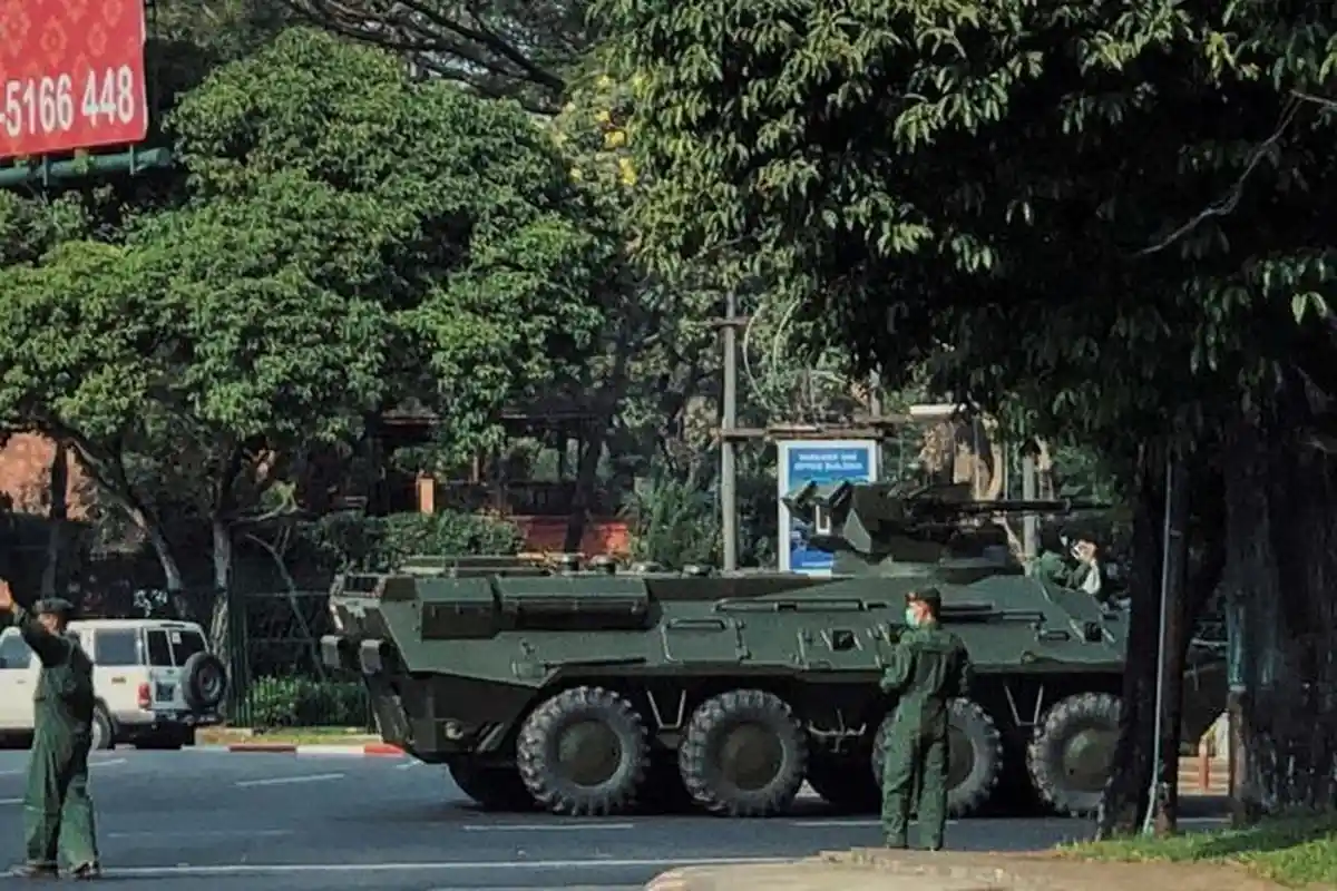 Kota Myanmar Mencekam, Sang Pemimpin Negara Ditahan Militernya, Jaringan Internet Dikontrol Tentara