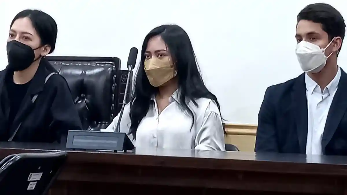 Selebgram Rachel Vennya Divonis 4 Bulan Bui Hukuman Percobaan dan Denda Rp 50 Juta