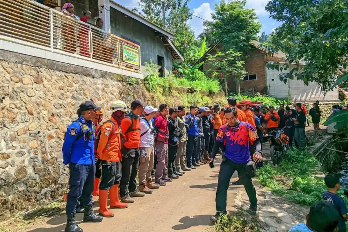 Pendaki Jember yang Terjatuh di Gunung Saeng Ditemukan Meninggal, Evakuasi Terkendala Cuaca Ekstrem