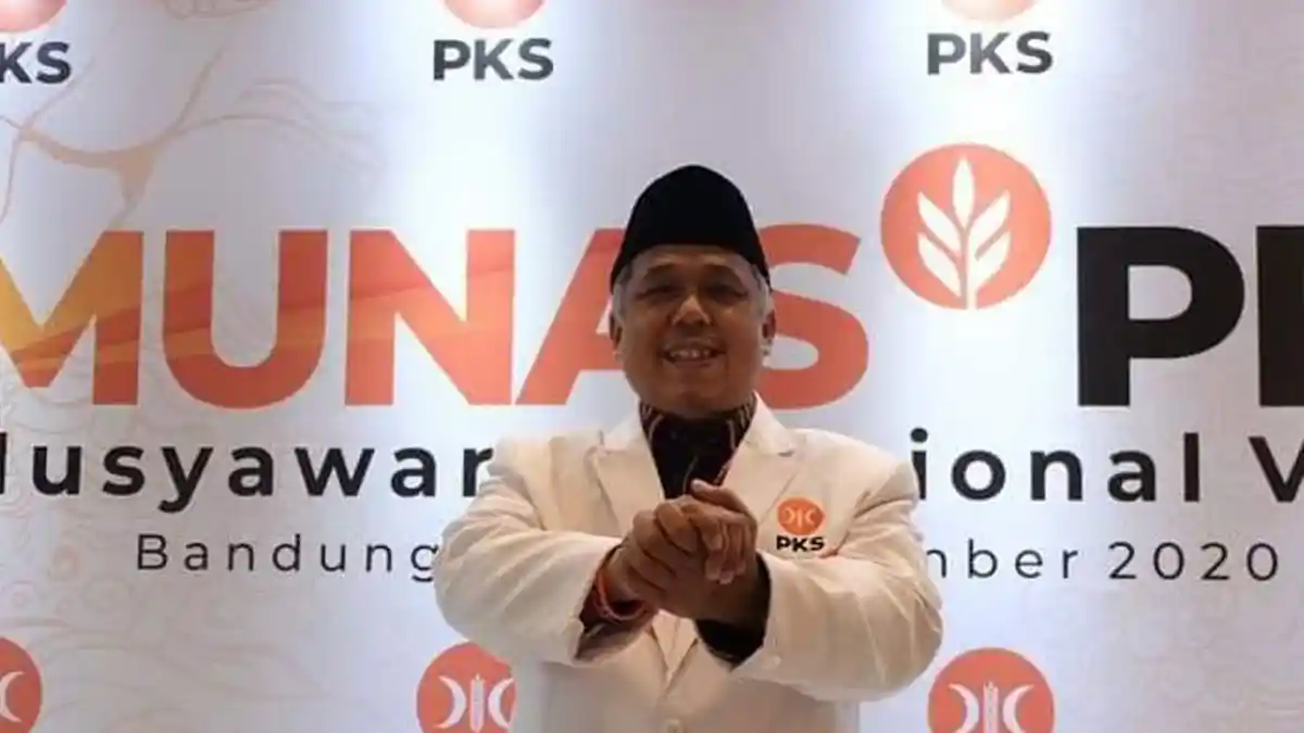Irwan Setiawan Kembali Pimpin PKS Jatim, DPP Ingatkan Target 15 Persen Suara Nasional