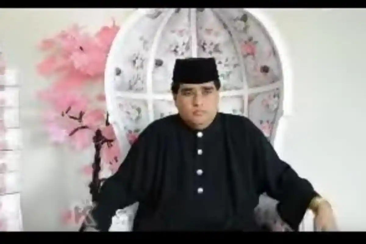 Dimas Kanjeng Bikin Heboh Lagi, Muncul dengan Banyak Uang: Saya Dikriminalisasi, Diinjak-injak!