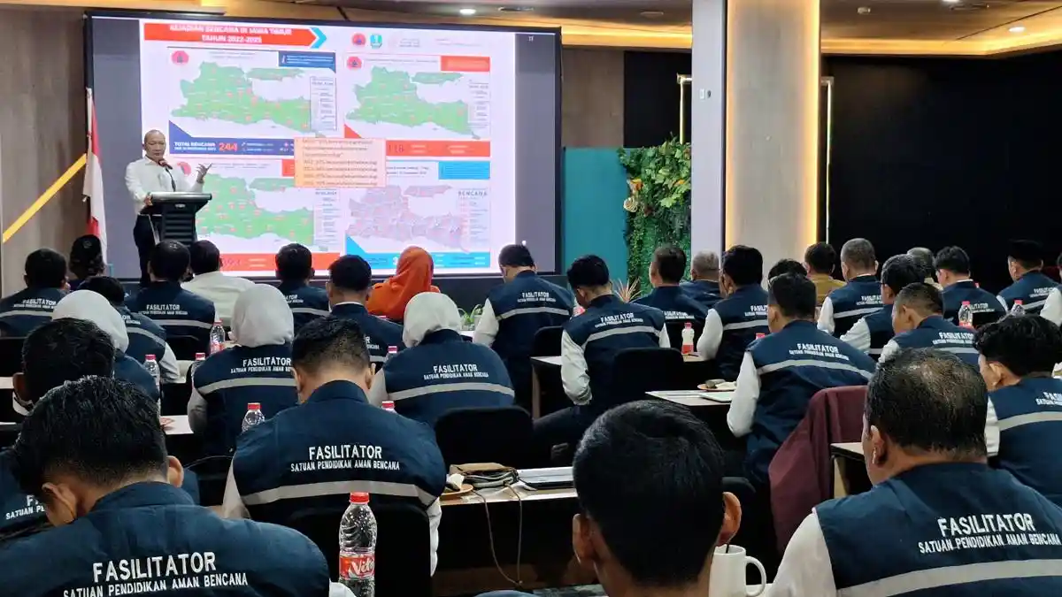 BPBD Jatim Gelar TOF SPAB 2026 demi Perkuat Mitigasi Sekolah Rawan Bencana - Surya.co.id