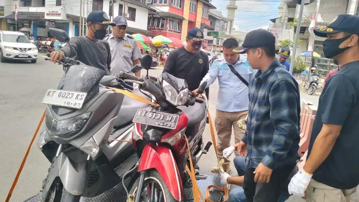 Efek Negatif Parkir Sembarangan di Samarinda, Dishub Gencar Penderekan Paksa Kendaraan