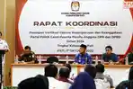 Ketua-KPU-Pati-Imbang-Setiawan-menyampaikan-laporan.jpg