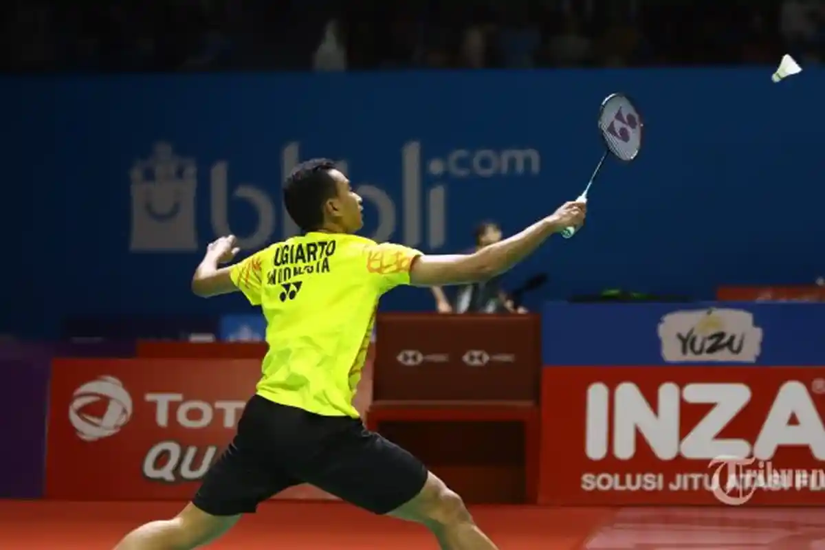 Jadwal Semifinal Denmark Open 2021: Tommy Sugiarto vs Momota & Praven/Melatih vs Dechapol/Sapsiree