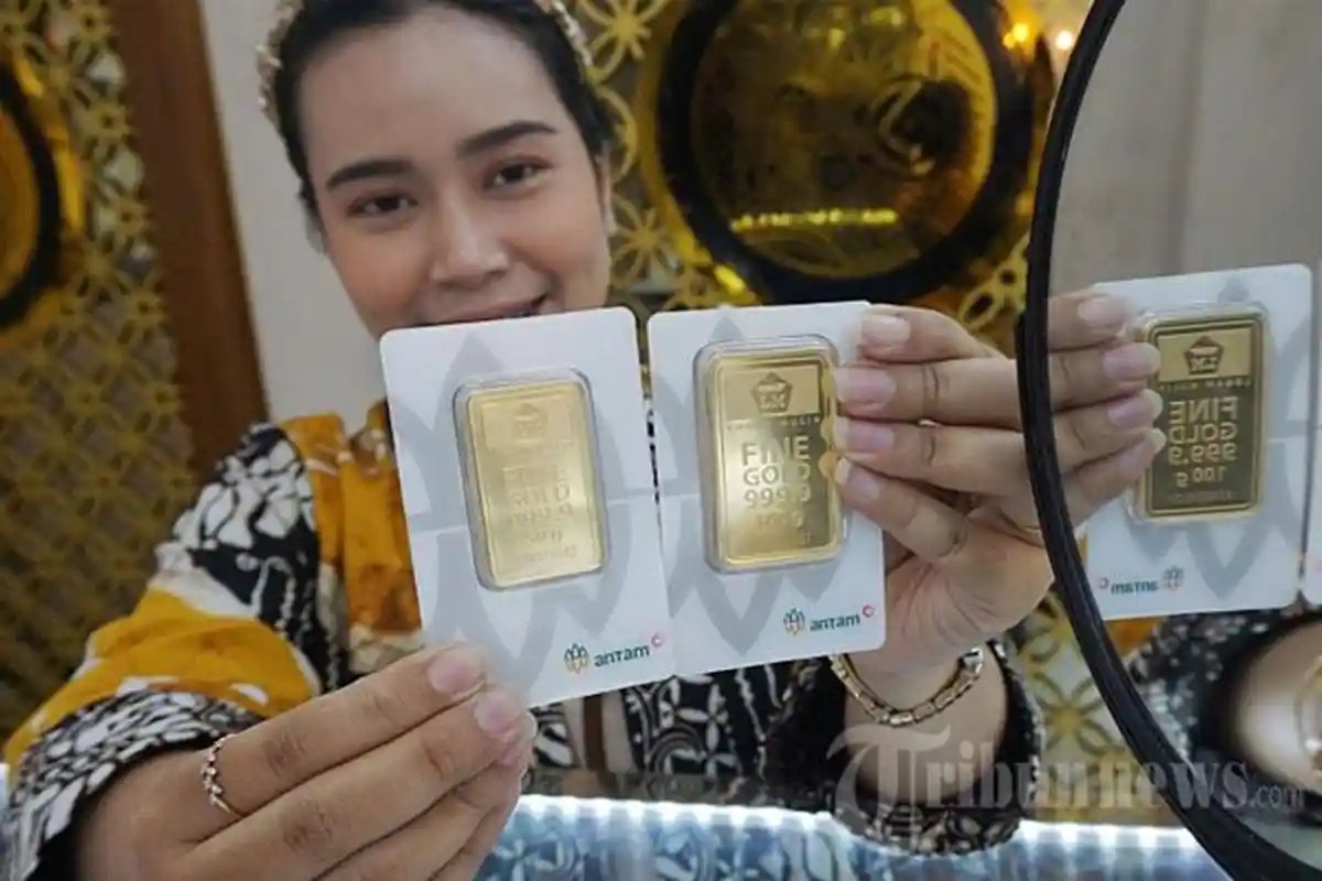 Harga Emas Hari Ini Anjlok Lagi, Cek Update Harga Emas Batangan Antam via Logam Mulia 24 Juni 2025