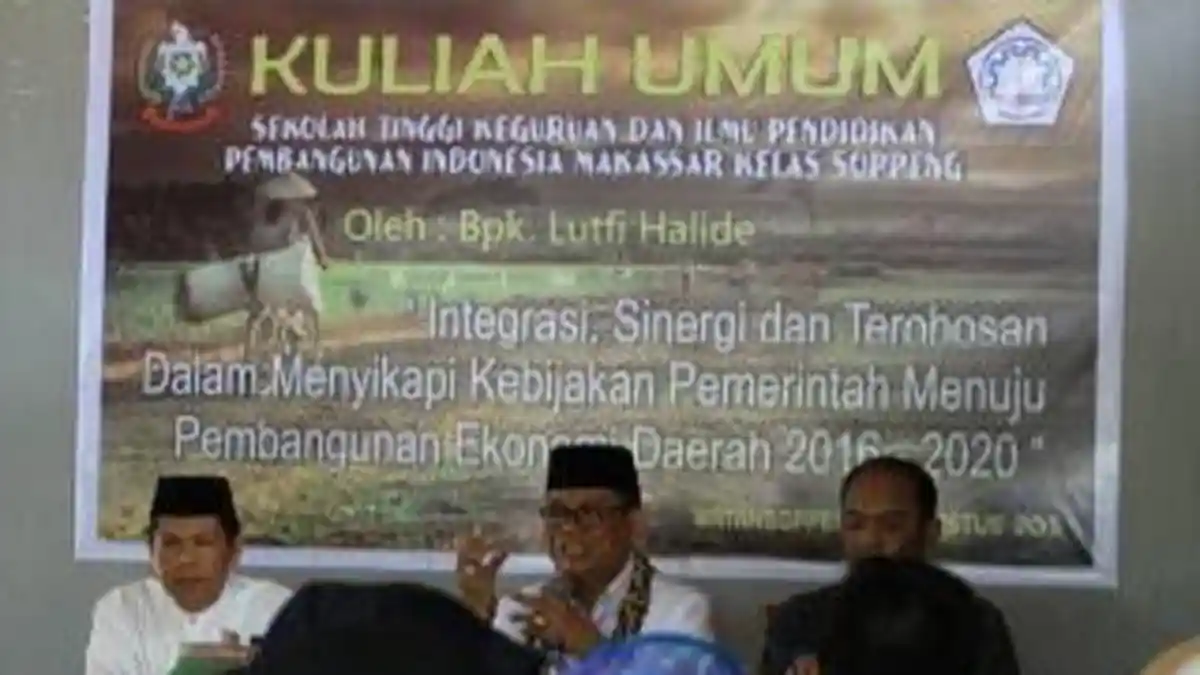 LHD Beri Kuliah Umum untuk Mahasiswa Soppeng