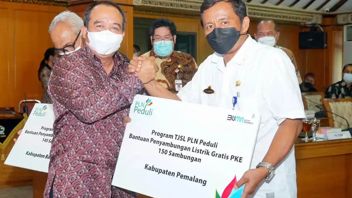 PLN Peduli Berikan Bantuan Pemasangan dan Instalasi Listrik Gratis di Jateng