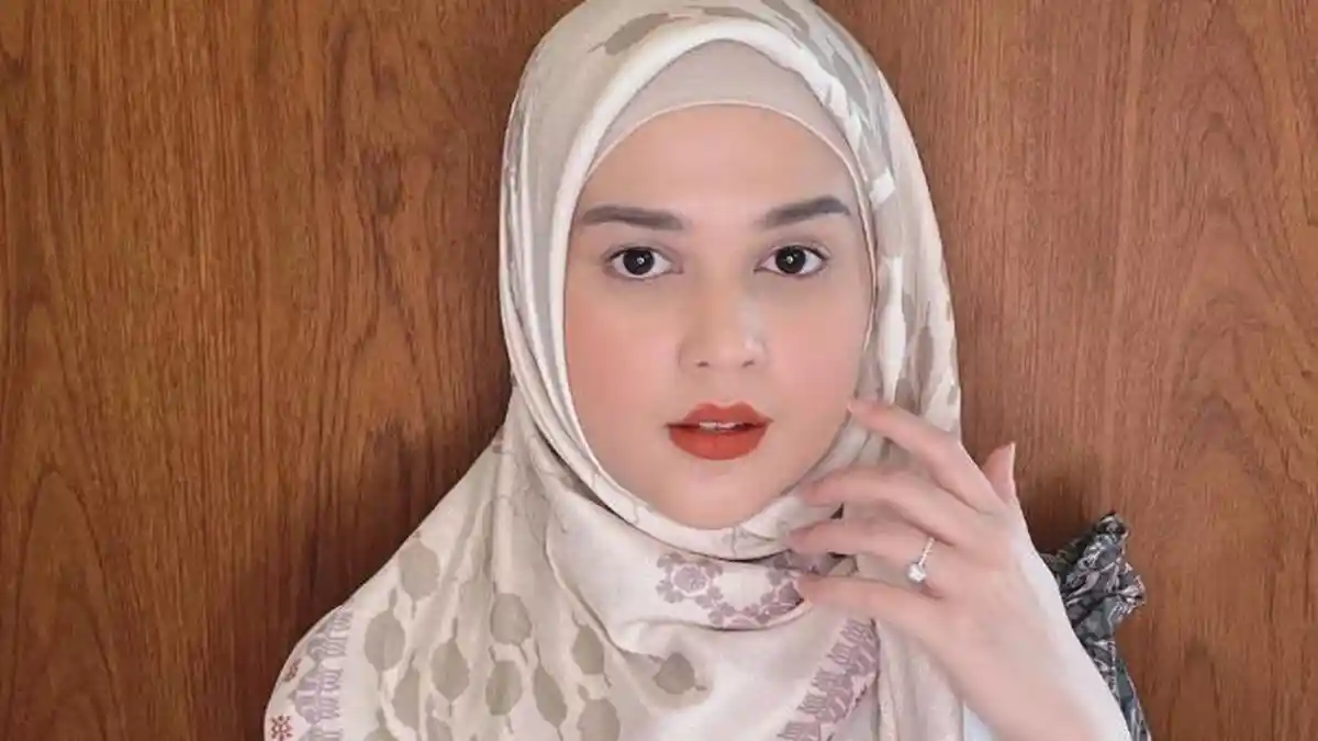 Cut Meyriska Sering Sakit Perut Sampai Tak Bisa Berdiri Tegak, Cek Dokter Tak Terdiagnosa Penyakit