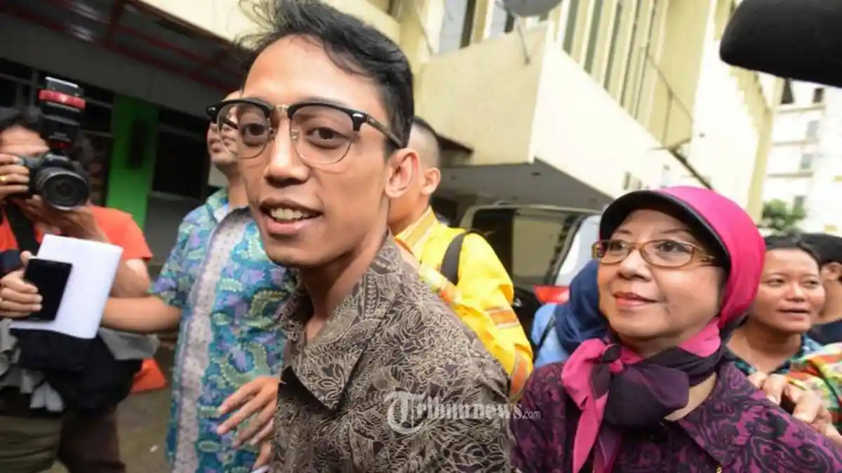 Mario Teguh vs Ario Kiswinar - Alasan Anak Biologis Masih Enggan Bertemu