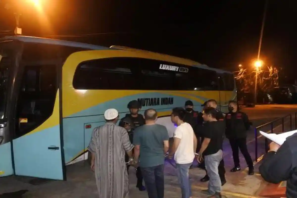 Lapas Overcrowded, 27 Narapidana Kanwil Kemenkumham Sumsel Dipindahkan Ke Nusakambangan