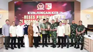 dy89ay89say89a.jpg