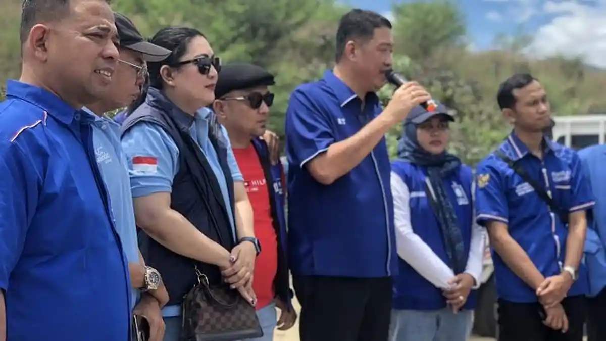 Warga TPA Kawatuna Sambut Hangat Bantuan Sembako PAN Sulteng