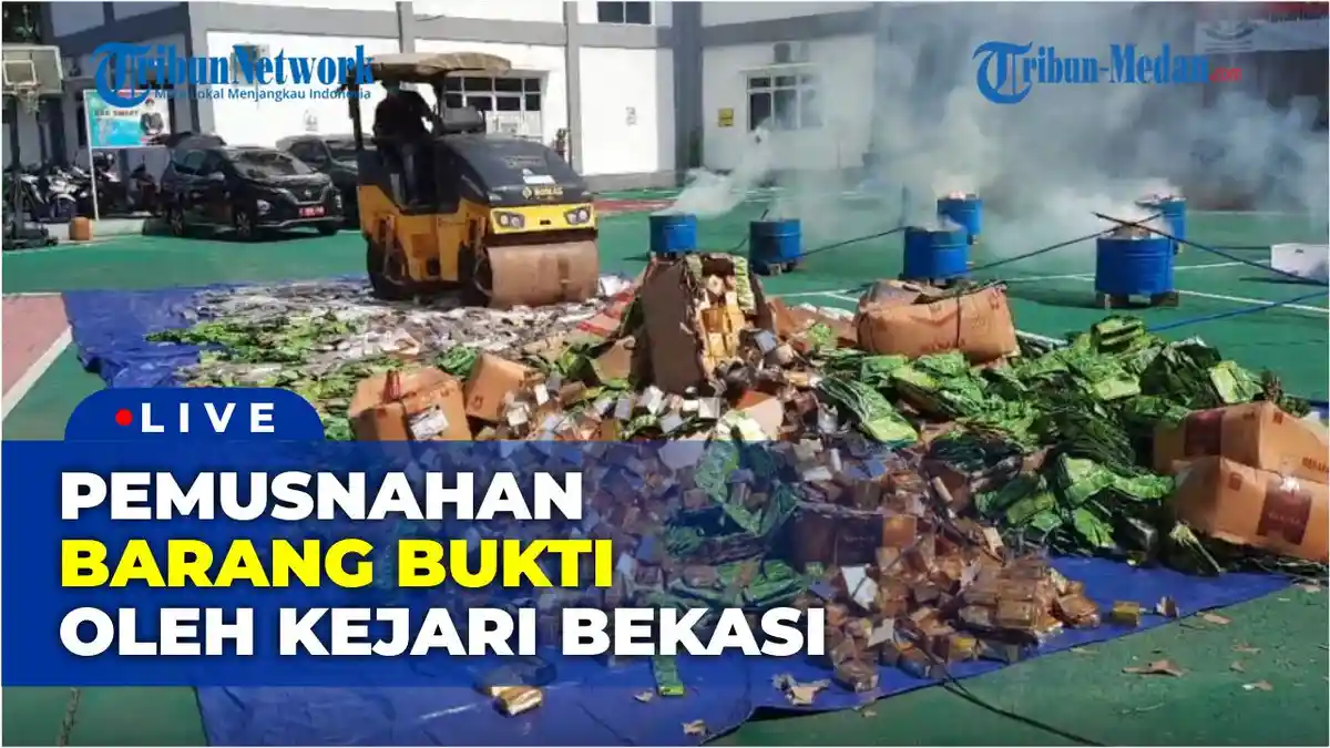 Kejari Kabupaten Bekasi Musnahkan Barang Bukti Upal Dollar, Rokok Non Cukai, dan Obat Kuat Ilegal