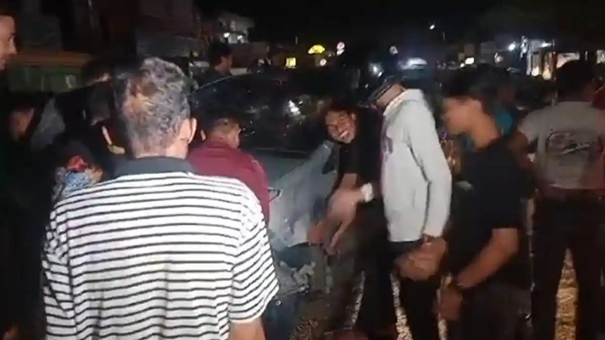 KECELAKAAN Rombongan Pengantar Jemaah Haji, Tujuh Orang Kritis