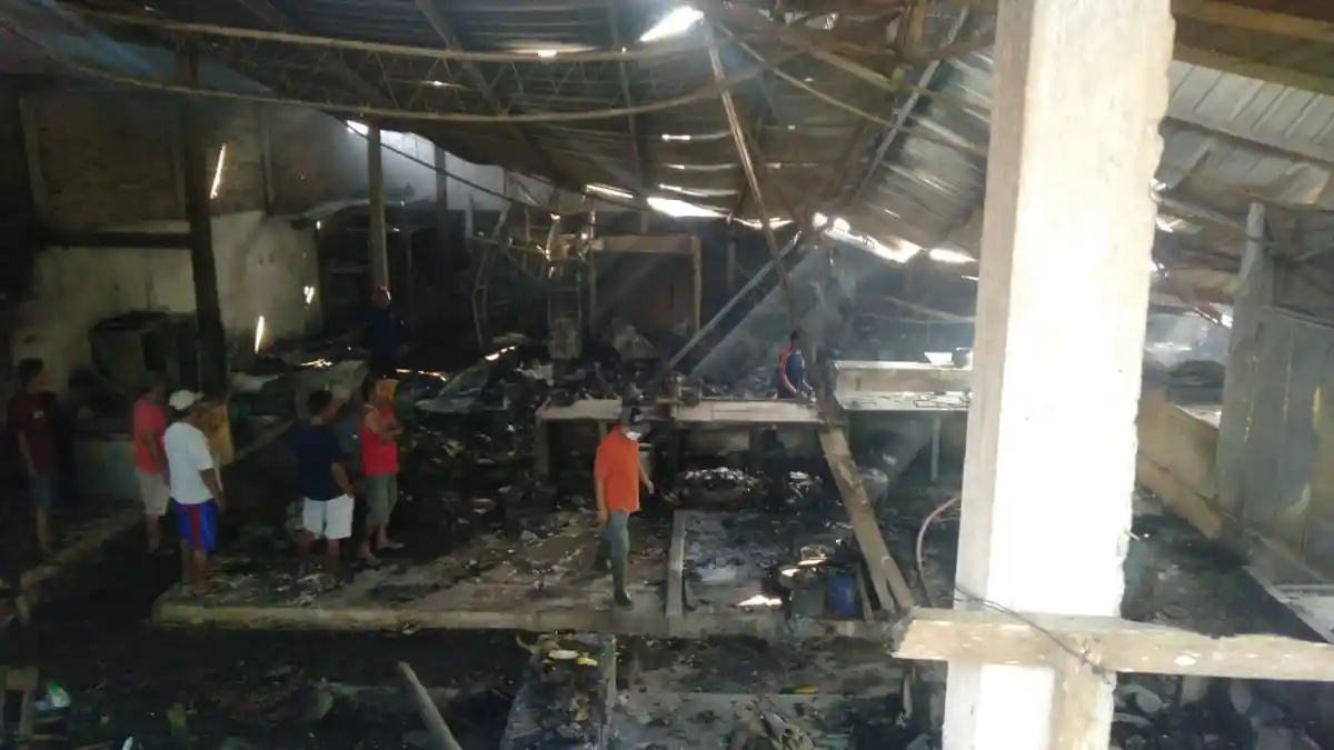 Toa Musala Berisik Suara Orang Teriak Kebakaran, Pedagang Pasar KUD Sukolilo Pati Berlarian