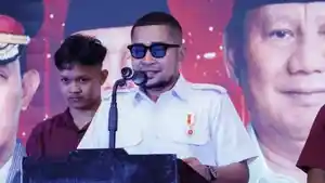 Bintang-Mahaputra-kepada-Kapolri-dr-prabowo.jpg