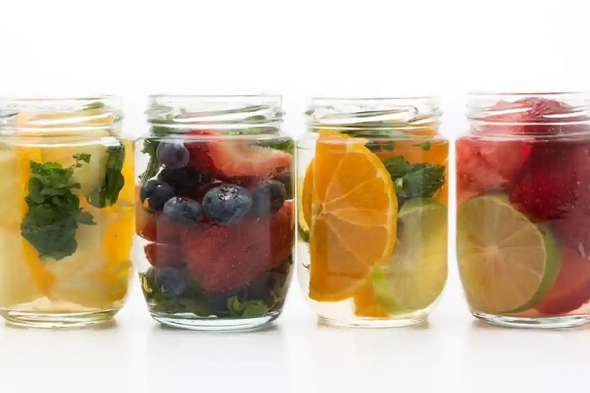 7 Resep Air Detoks untuk Menu Diet Sehat, Menurunkan Berat Badan dan Tingkatkan Kekebalan Tubuh