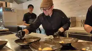 Executive-Chef-asal-Perancis-Chef-Dimitri-Bastiani.jpg