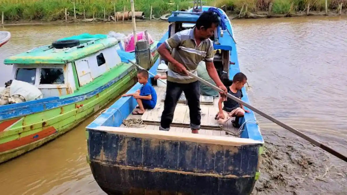 Muara TPI Lhok Meureubo Kembali Dangkal, Nelayan Kesulitan Melaut