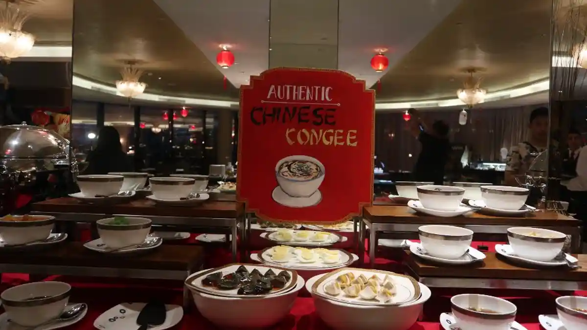 Cari Makanan Oriental untuk Perayaan Makan Malam Imlek? di Sini Tempatnya