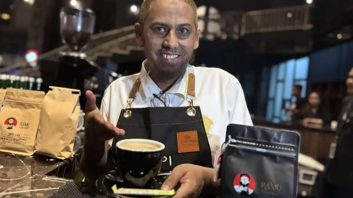 Kopi Ramu 1966 : dari Secangkir Kopi Rempah di Rumah, Umar Patek Pertahankan Resep Racikan Ibu